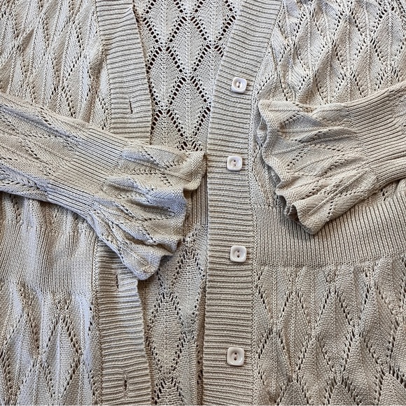 NWOT • Kancy Kole Cream Ruffled Cardigan - Picture 4 of 8